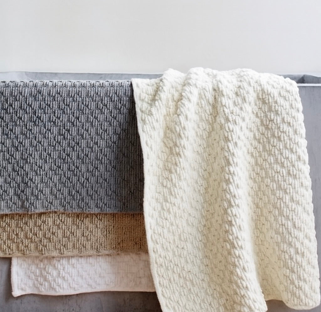 3-Piece | Ivory Signature Towel | 850GSM