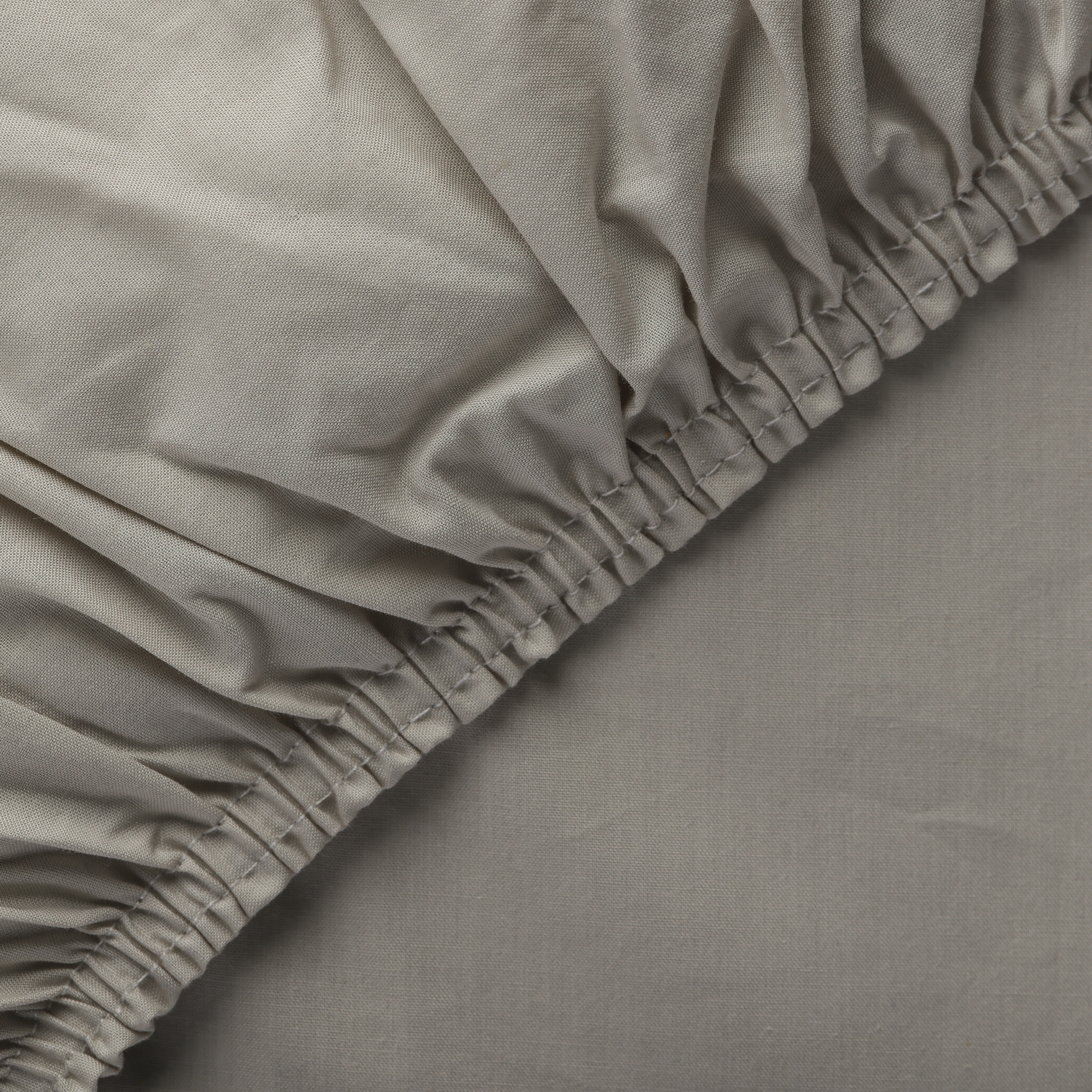 Essence | Percale Fitted Sheet Set
