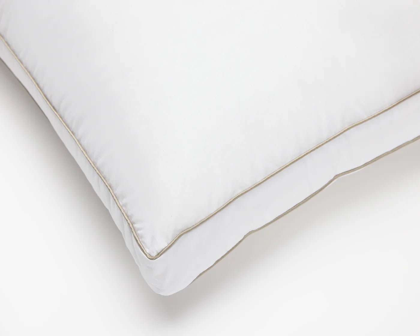 Signature Hotel Pillow