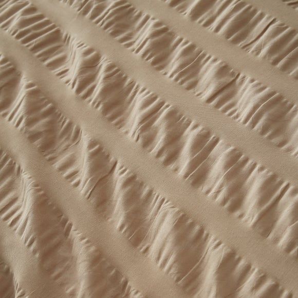 6-Piece | Beige Embossed | 300GSM