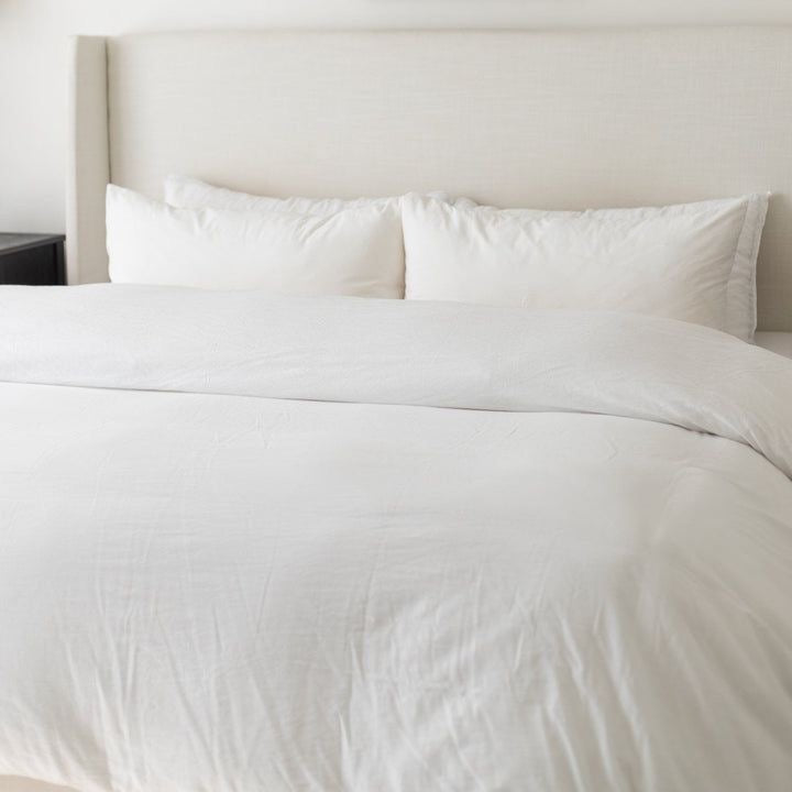 Duvet Cover Set | White Seersucker | 300GSM