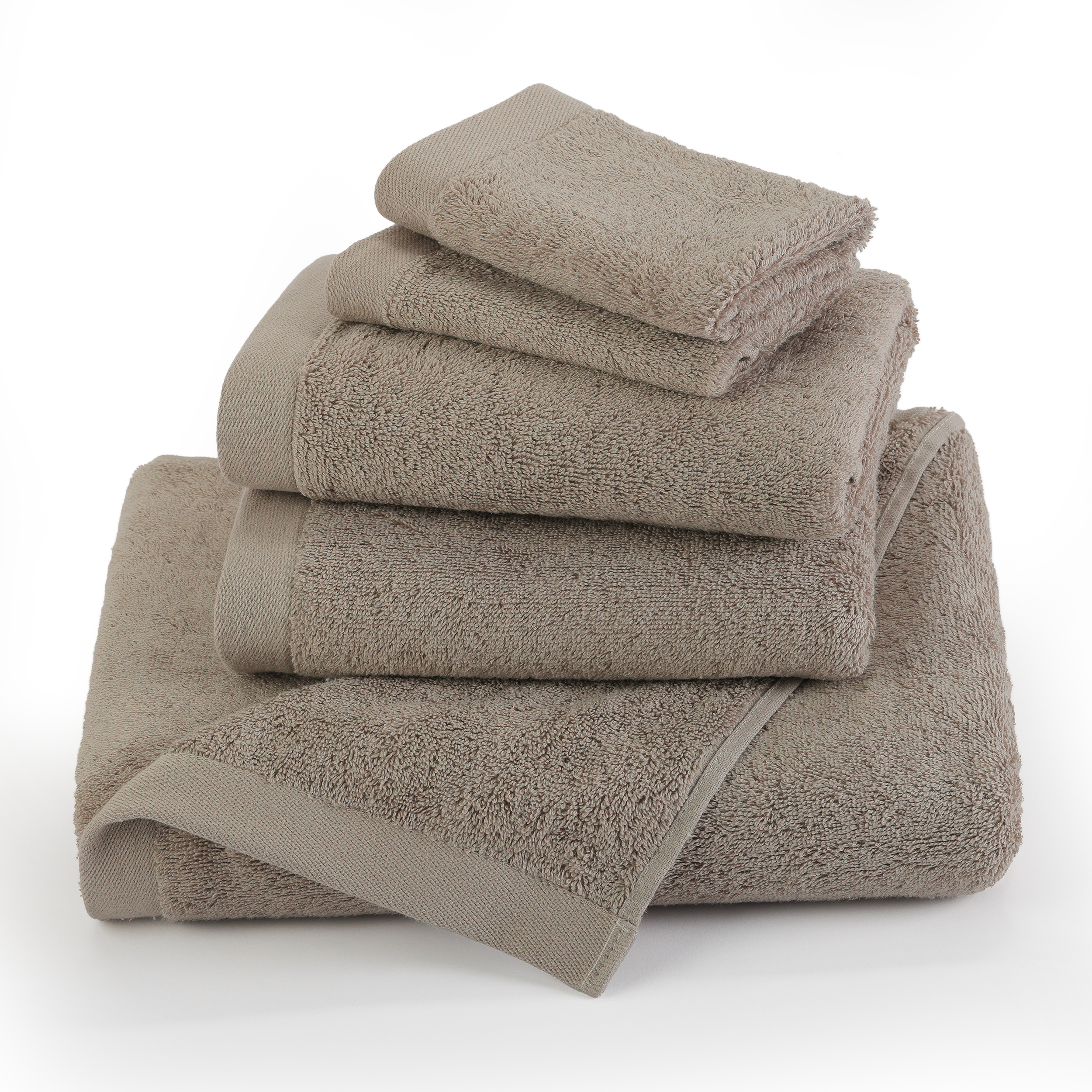 Essence | 5-Piece Full Towel Set
