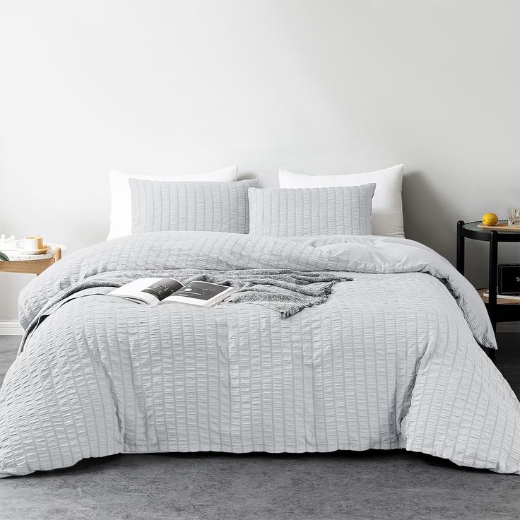 Duvet Cover Set | Grey Embossed | 300GSM