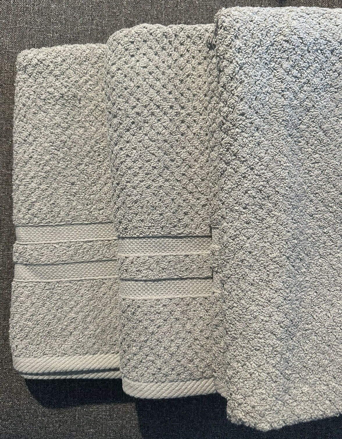 Signature Bath Towel (850GSM)