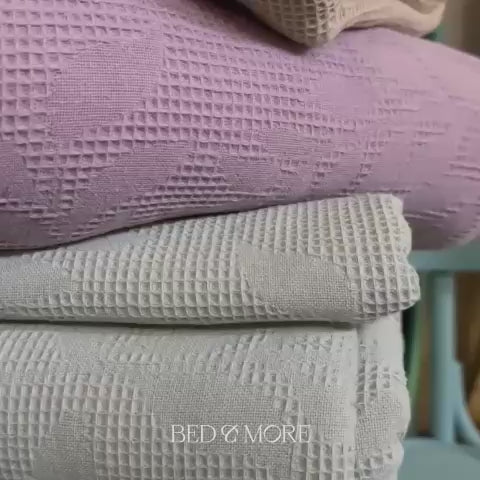 Jacquard | Mint Waffle Coverlet